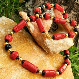 Funky Givenchy Paris New York Chunky Red Lucite Coral Bead Necklace!